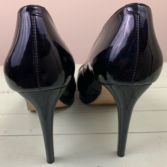 Marc Fisher black patent peeptoe platform stiletto heels - Picture 3 of 9